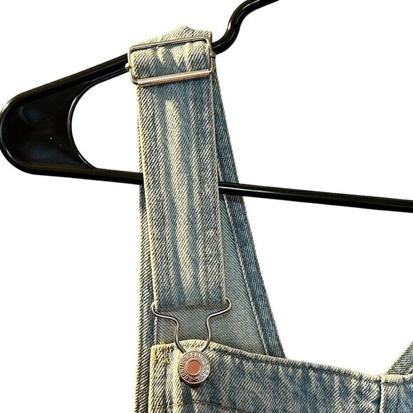 Denim Co. Overall Shorts Size (See Photos) Light Wash, Hook Straps / BiB #P1479 - Picture 11 of 12